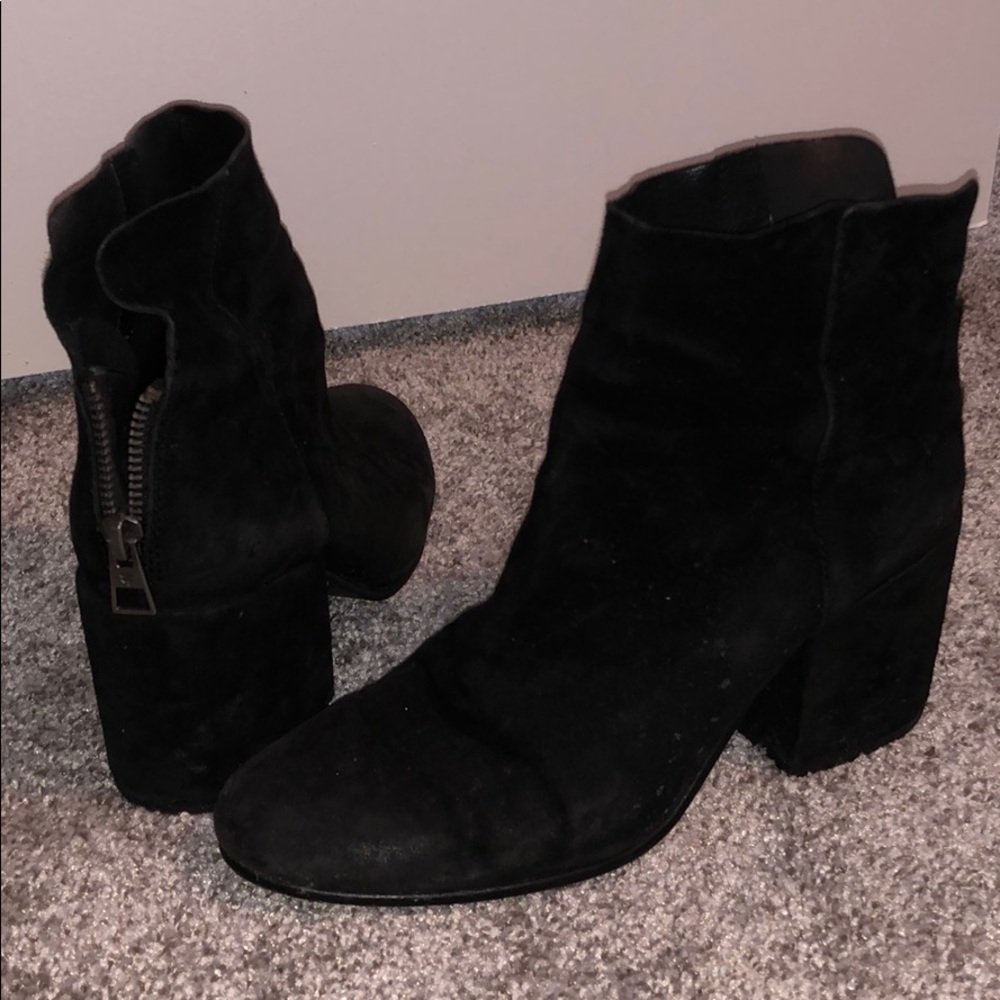 Lucky Brand black booties